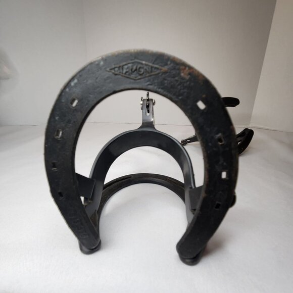 Vintage Western Cowboy Horseshoe W/ Silver Plated Spurs Bookends - Picture 9 of 9